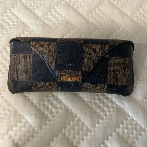 Authentic Fendi Sunglasses (see pics For details) - Picture 12 of 14